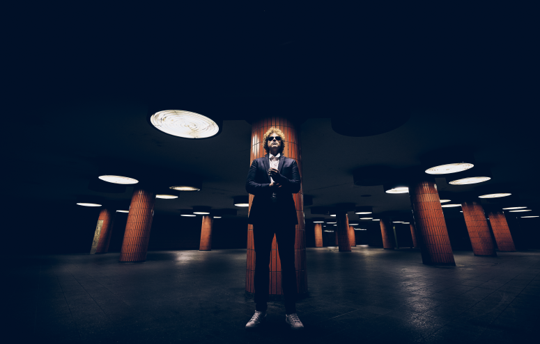 Jasper Steverlinck - New era - horizontaal - geen lamp.png