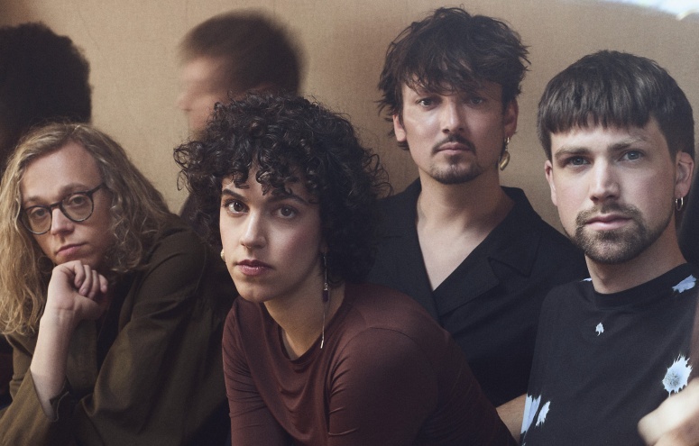 Ão band 2 2025_4799_HR_AlexanderPopelier (002).jpg
