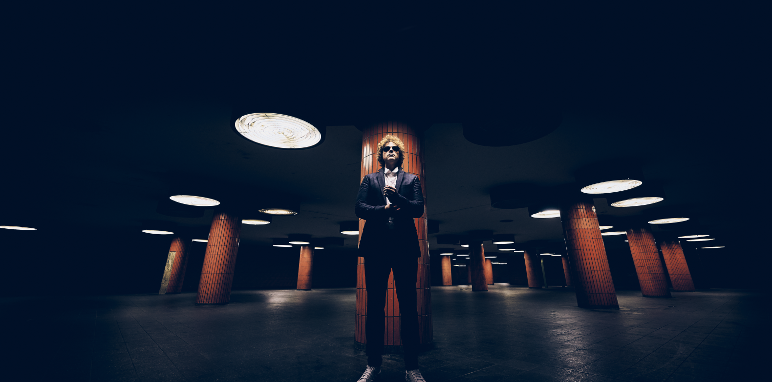 Jasper Steverlinck - New era - horizontaal - geen lamp.png