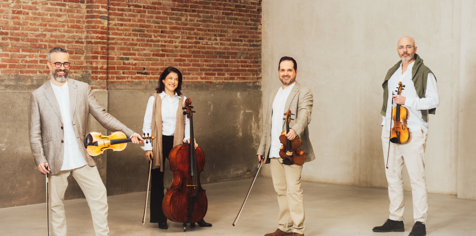 2026-10-23 Cuarteto Quiroga c-James Rajotte kl.jpg
