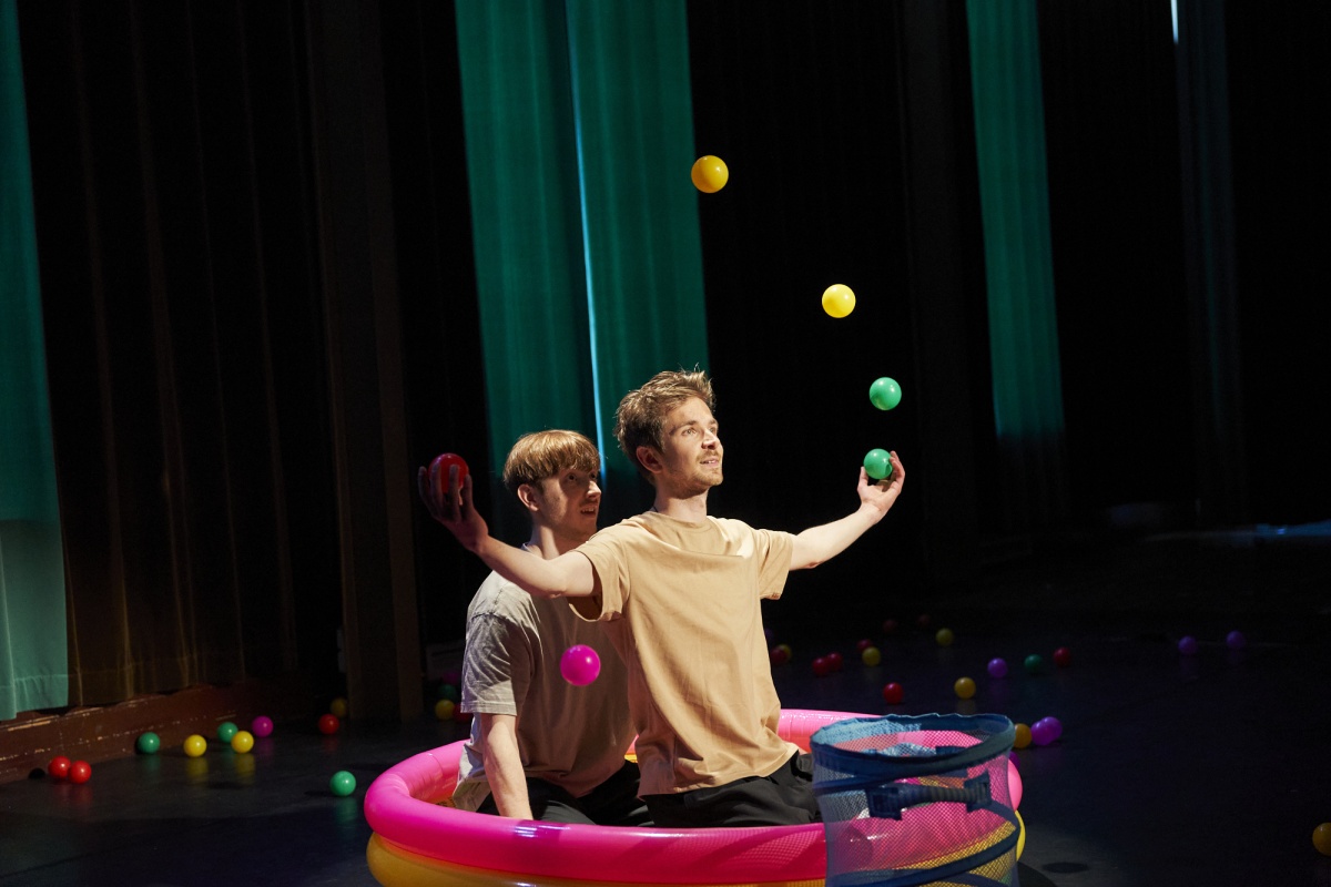 2026-01-25 Jam. Shenanigans  JonaHarnischmacherCircusstad05-05-23_DSC8552.jpg