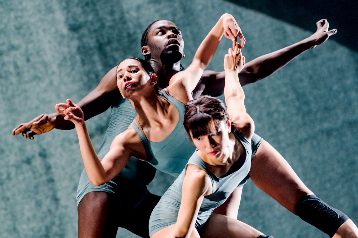 Image 3 Rewire2024-Neon_Dance-Parcifal_Werkman_ Photography (15).jpg