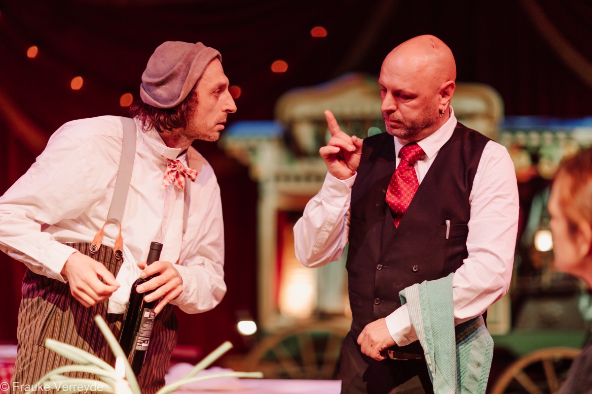 Circus-Ronaldo_Cucina-dell-arte_5-2 (1).jpg